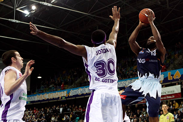 也是乒乓球 也是乒乓球