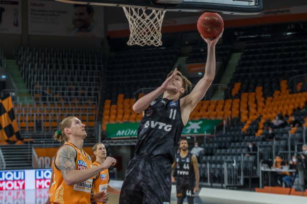 题与小标题 题与小标题